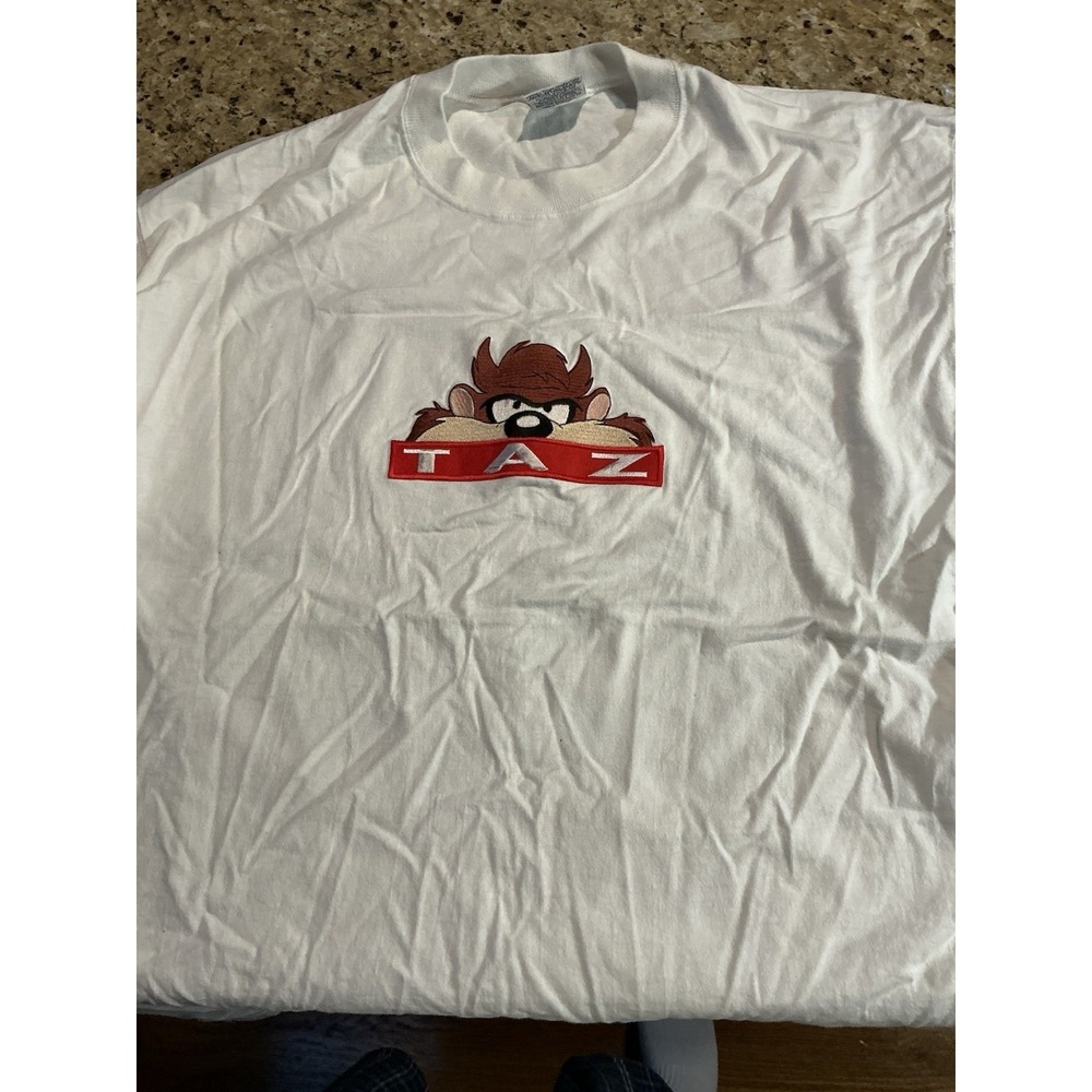 Vintage 90s Looney Tunes TAZ Embroidered T-Shirt Mens XL White Made USA 1995